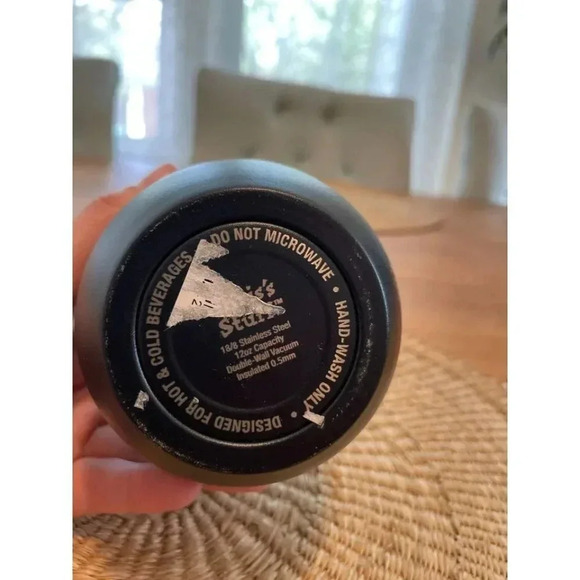 Things to Do: Drink Wine & Talk Trash Insulated Cup - Picture 4 of 6